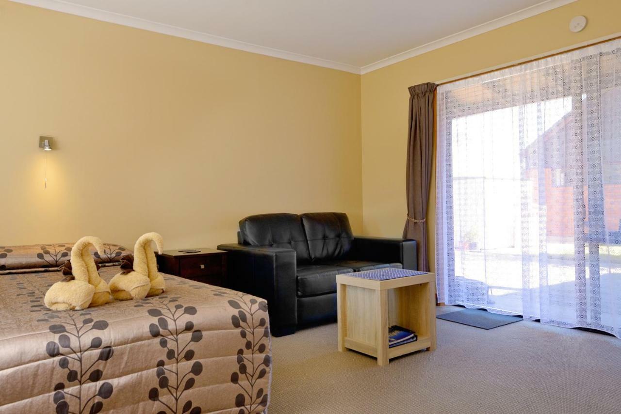 Mosgiel Regency Motel Exterior photo