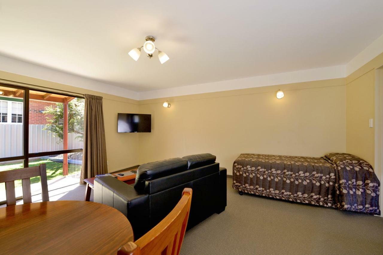Mosgiel Regency Motel Exterior photo